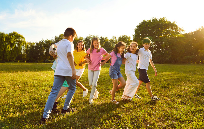 Los juegos y expresión de emociones como hábitos saludables para niños.