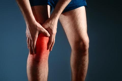 Atras rodilla de muscular desgarro la